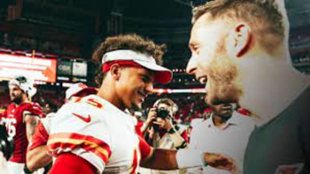 mahomes and kliff